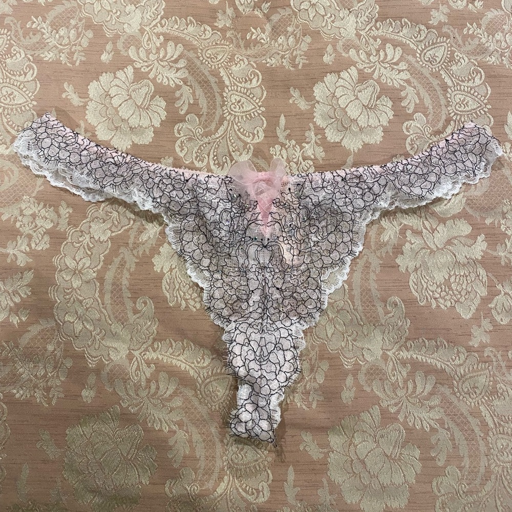 Victoria’s Secret thong with crystals in light pink/white/black color.
